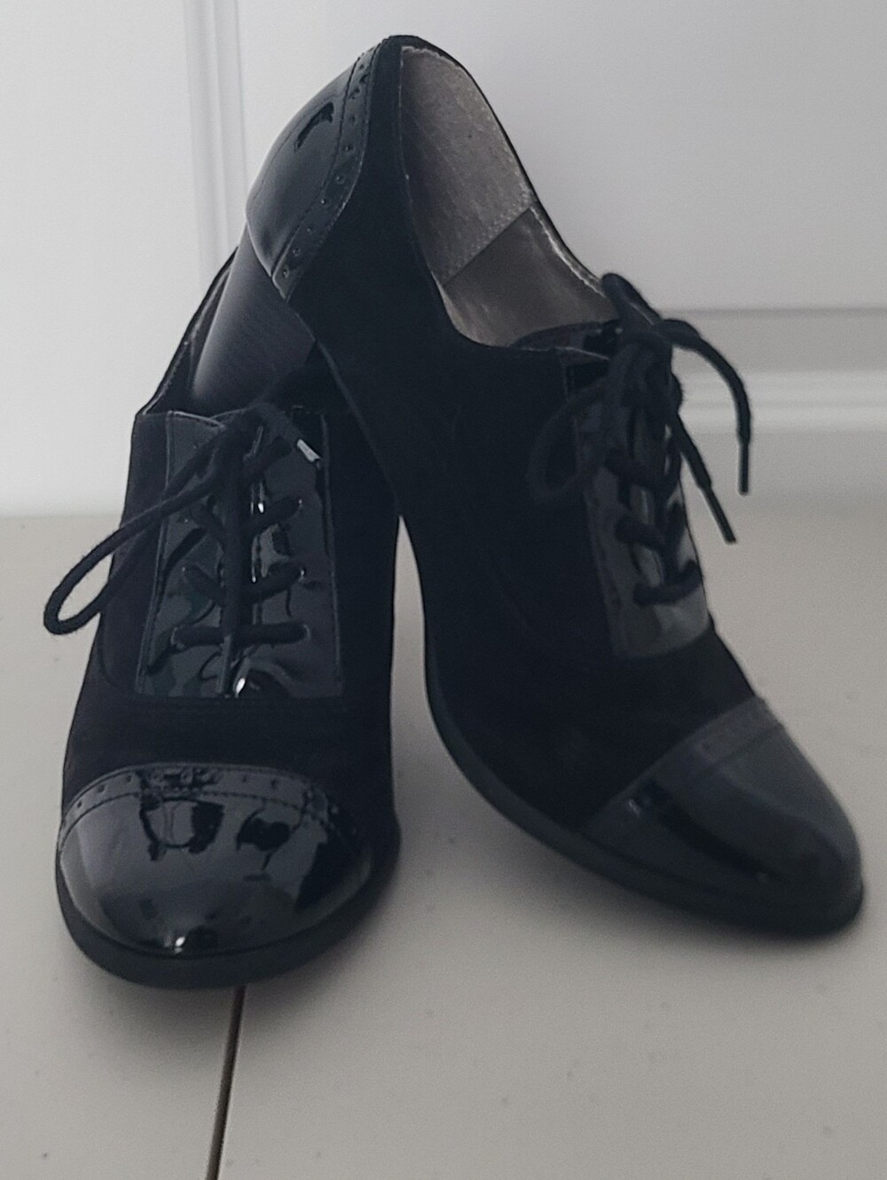 Dexflex Comfort Oxford Heels